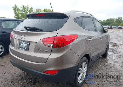 2013 Hyundai Tucson Gls z USA, uszkodzony, nr VIN KM8JU3AC8DU670019